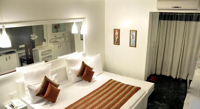 Hotel Arco Palace
